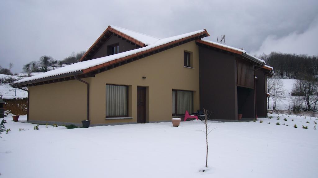 Apartamentos La Senda San Juan de Parres Exterior foto
