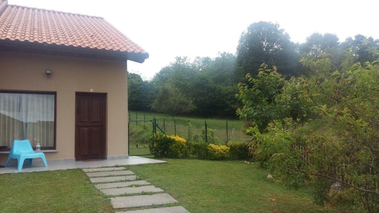 Apartamentos La Senda San Juan de Parres Exterior foto